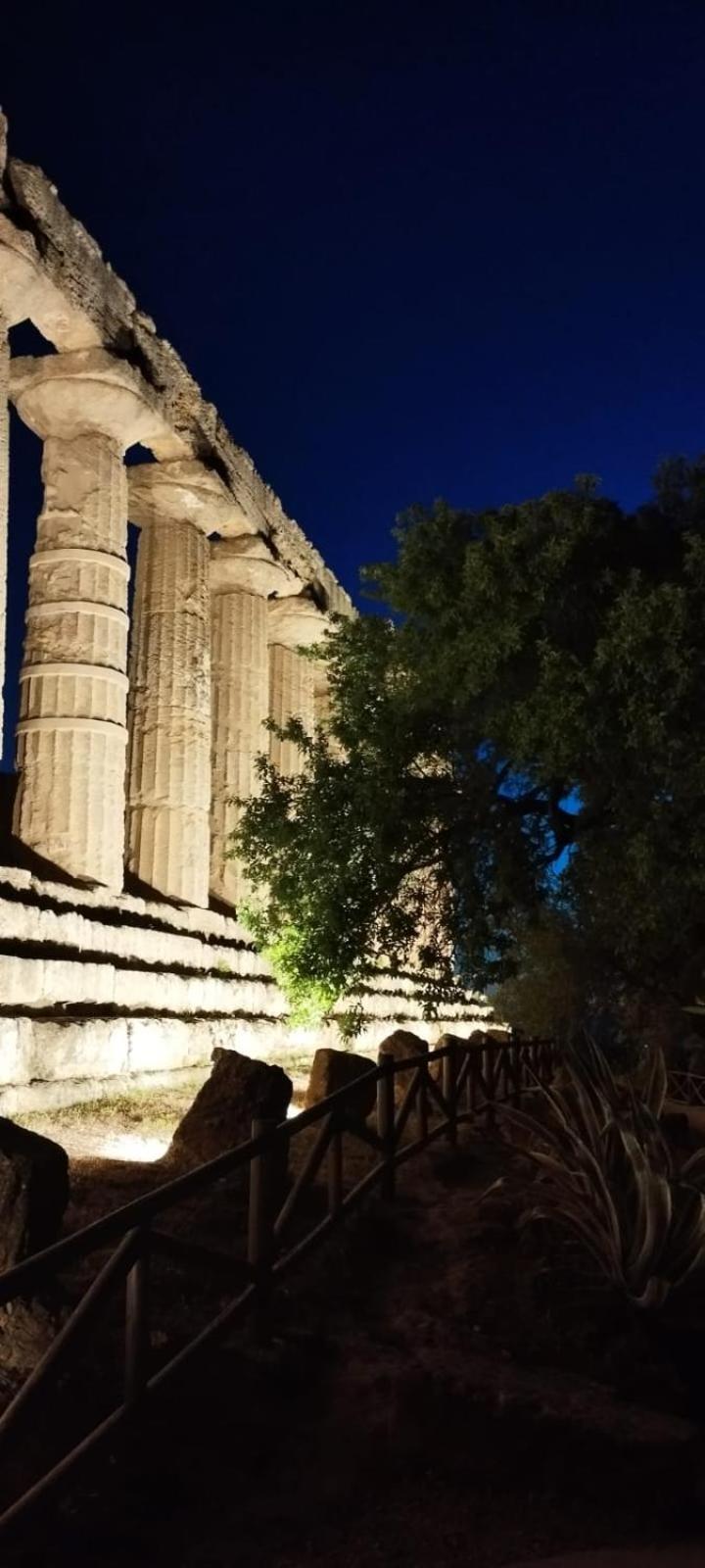 Appartamento La Casa del Sole Porto Empedocle Esterno foto