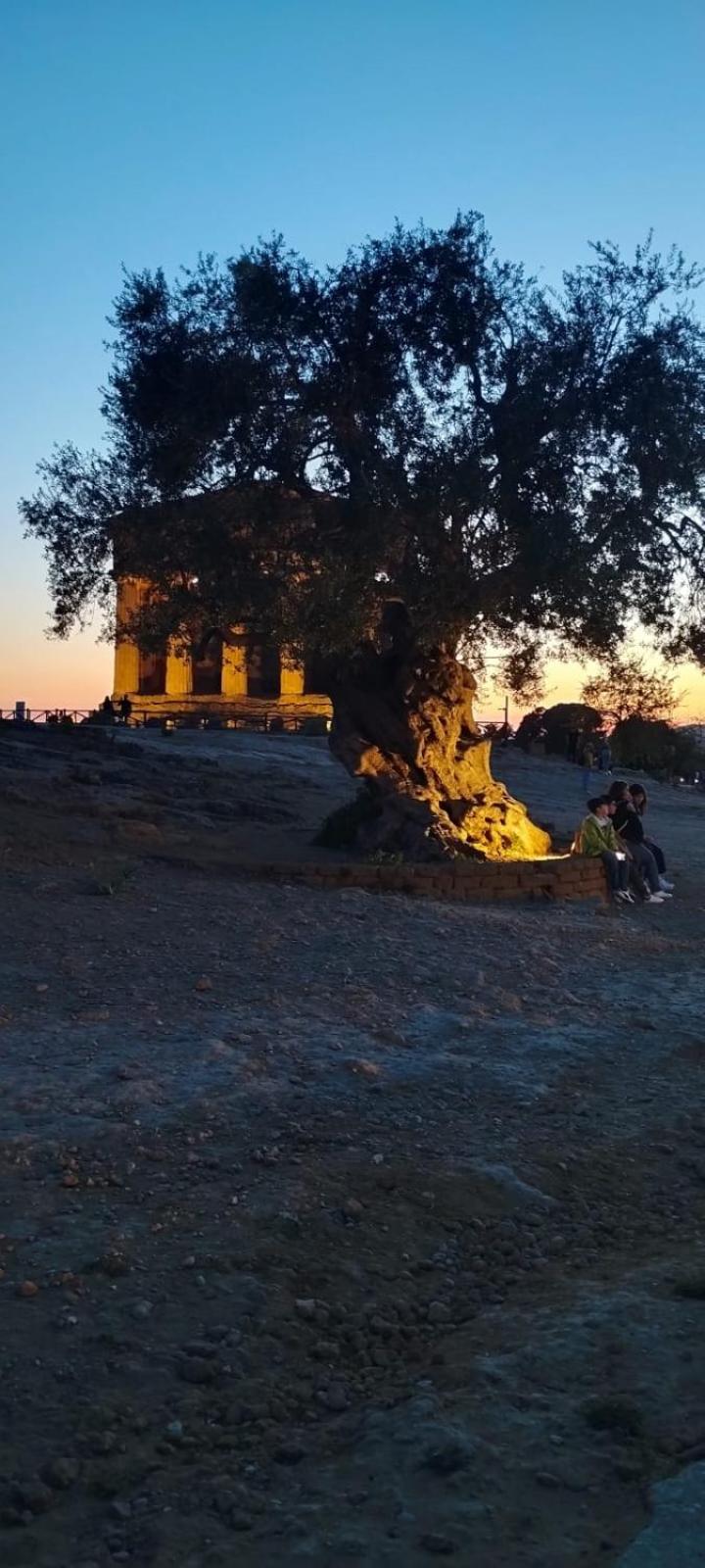 Appartamento La Casa del Sole Porto Empedocle Esterno foto